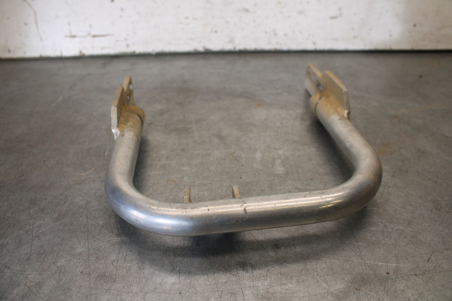01-05 YAMAHA RAPTOR 660R REAR BACK BUMPER GRAB BAR BB695