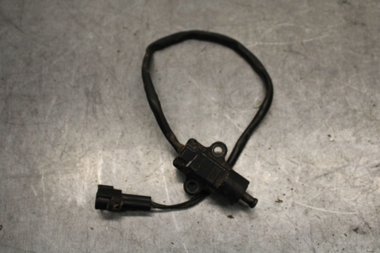 09-11 TRIUMPH DAYTONA 675 KICKSTAND SIDE KICK STAND SENSOR BB652