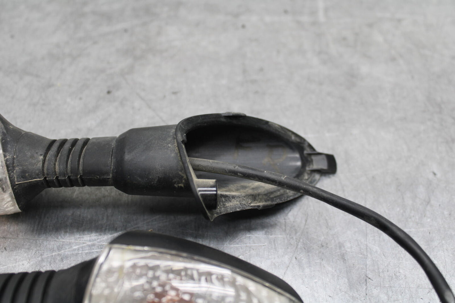 21-24 KTM 890 ADVENTURE R FRONT LEFT RIGHT TURN SIGNALS LIGHT INDICATORS BB723