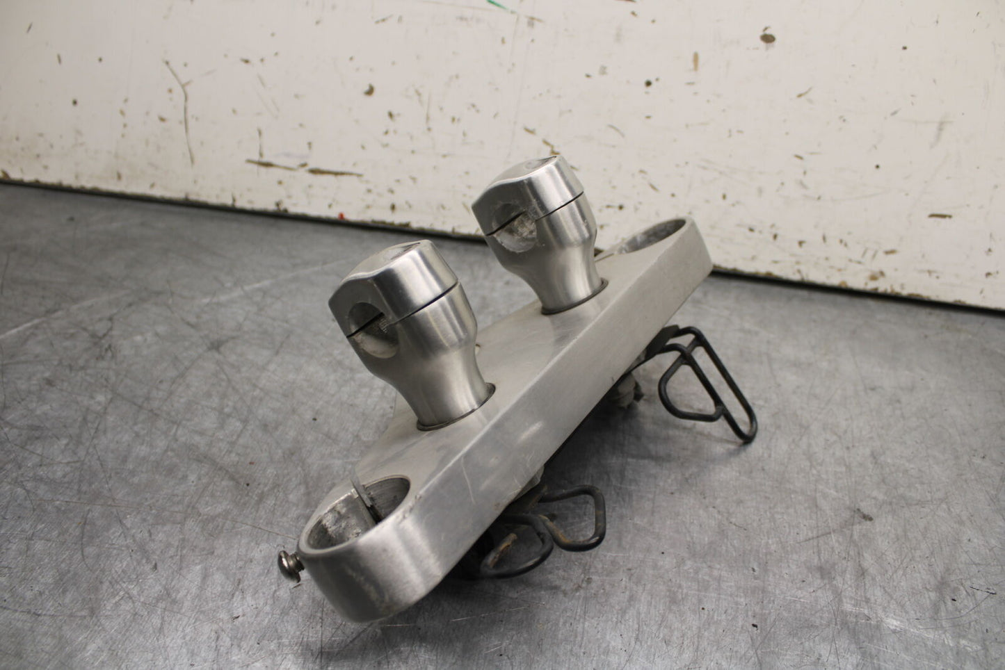 99-00 YAMAHA V STAR 1100 FORKS UPPER TRIPLE TREE CLAMP BB711