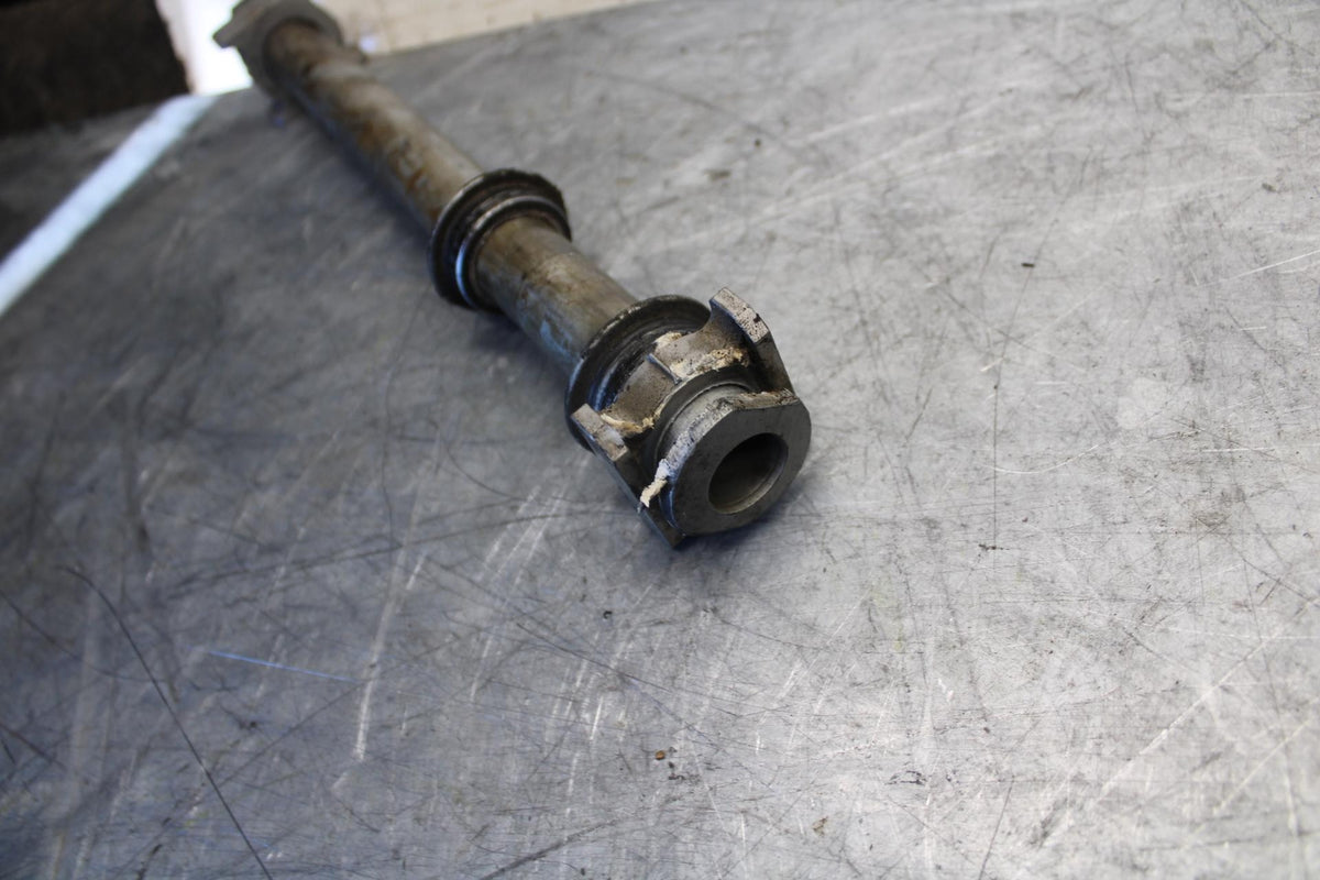 2007 Honda CBR600RR REAR AXLE BACK WHEEL RIM PIVOT BOLT AXEL 42301-MEE-D00 BB536
