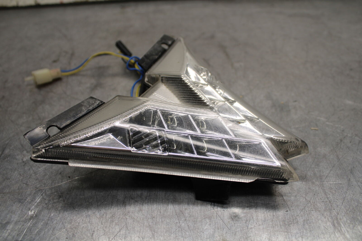 15-19 APRILIA RSV4 RF AFTERMARKET REAR TAIL TAILLIGHT BACK BRAKE LIGHT BB611