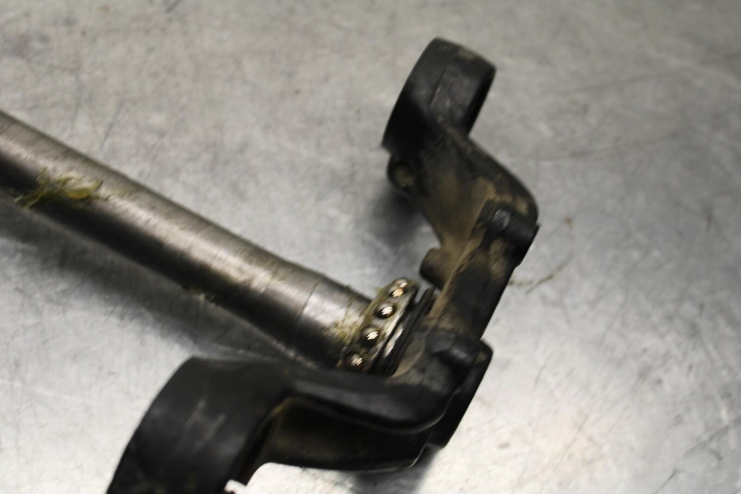 1985 Honda Shadow 500 VT500C FRONT FORKS CLAMP LOWER TRIPLE TREE STEM BB615