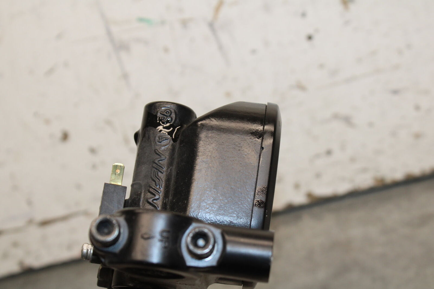 19-22 KAWASAKI Z400 FRONT BRAKE MASTER CYLINDER w/ LEVER BB738