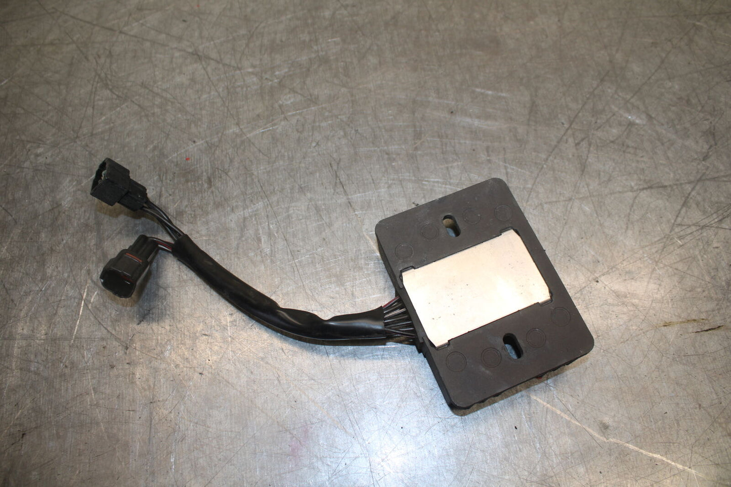 17-24 SUZUKI SV650 RECTIFIER VOLTAGE REGULATOR BB706