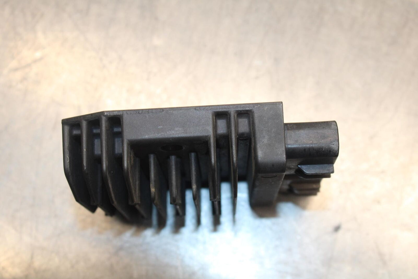 2016 BMW S1000R ABS RECTIFIER VOLTAGE REGULATOR BB604