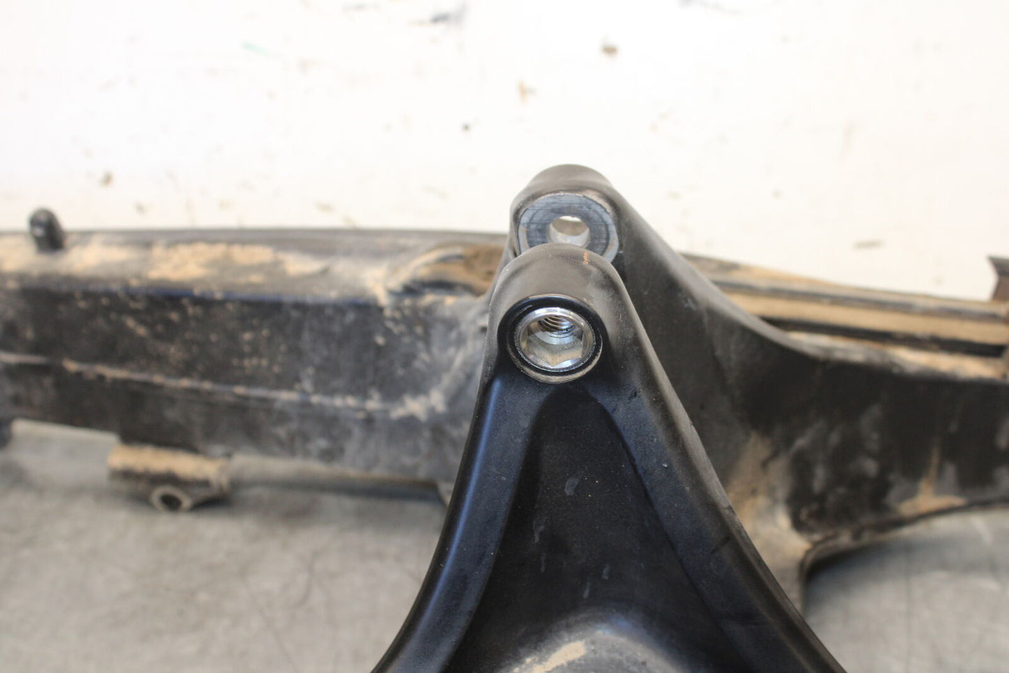 21-24 KTM 890 ADVENTURE R REAR SWINGARM BACK SUSPENSION SWING ARM BB723