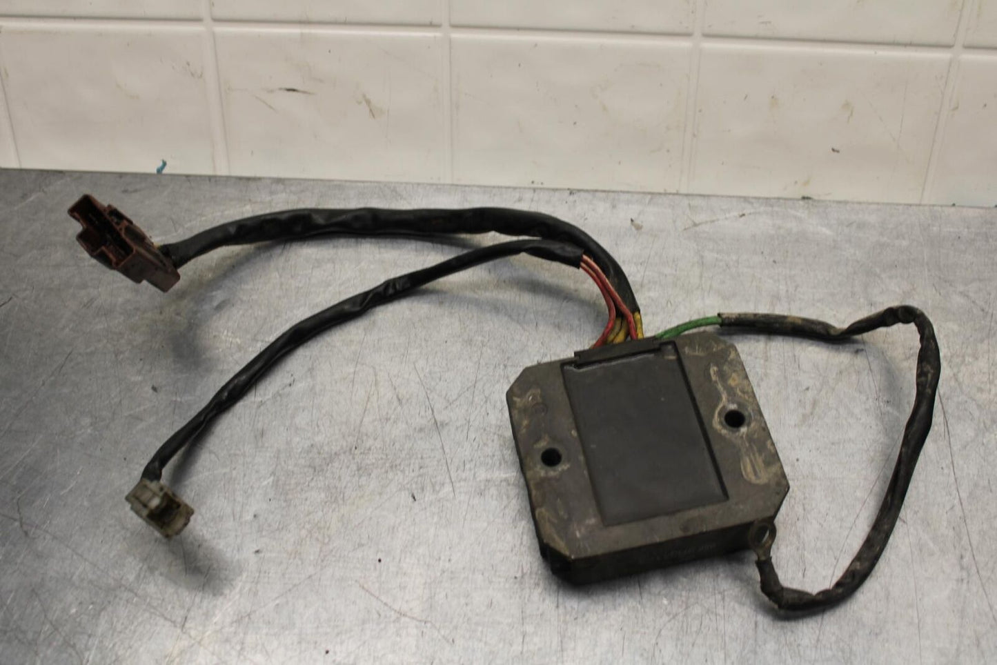 07-11 KTM 990 SUPER DUKE RECTIFIER VOLTAGE REGULATOR BB578