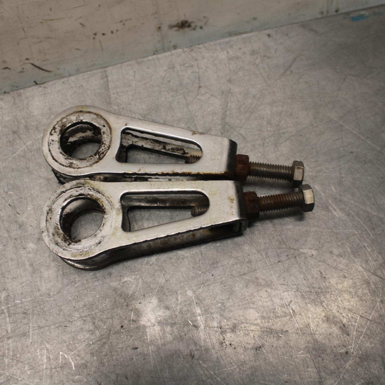 1984 Honda Interceptor 750 VF750F CHAIN TENSIONER ADJUSTMENT BRACKETS BB38
