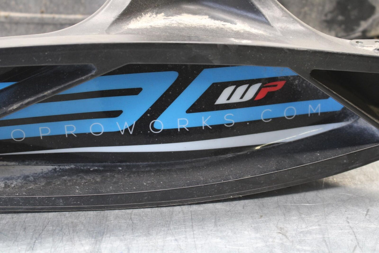 20-24 KTM 890 DUKE R REAR SWINGARM BACK SUSPENSION SWING ARM BB627