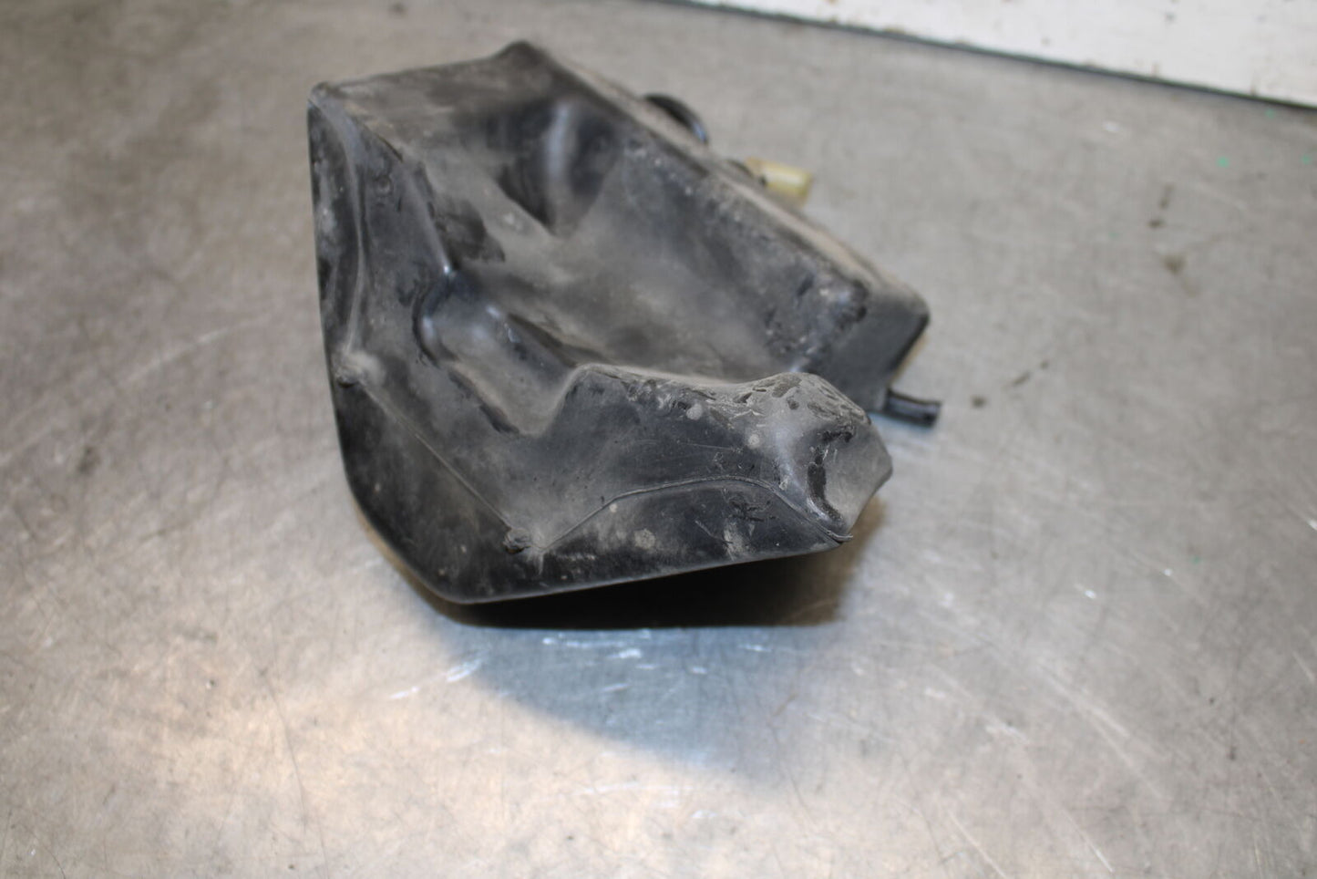 93-00 HONDA GOLDWING 1500 GL1500SE COOLANT WATER TANK RESERVOIR BOTTLE BB700
