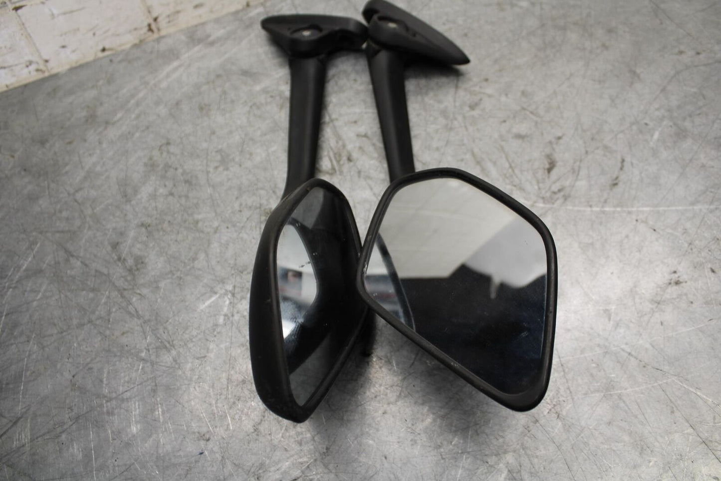 2015 Yamaha YZF R3 REAR VIEW MIRROR SET PAIR MIRRORS BB526