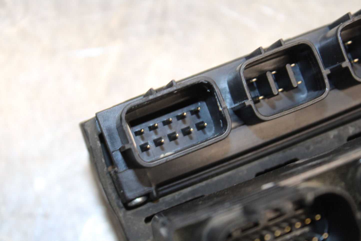 19-22 KAWASAKI Z400 ECU COMPUTER CONTROLLER UNIT BLACK BOX ECM CDI BB708