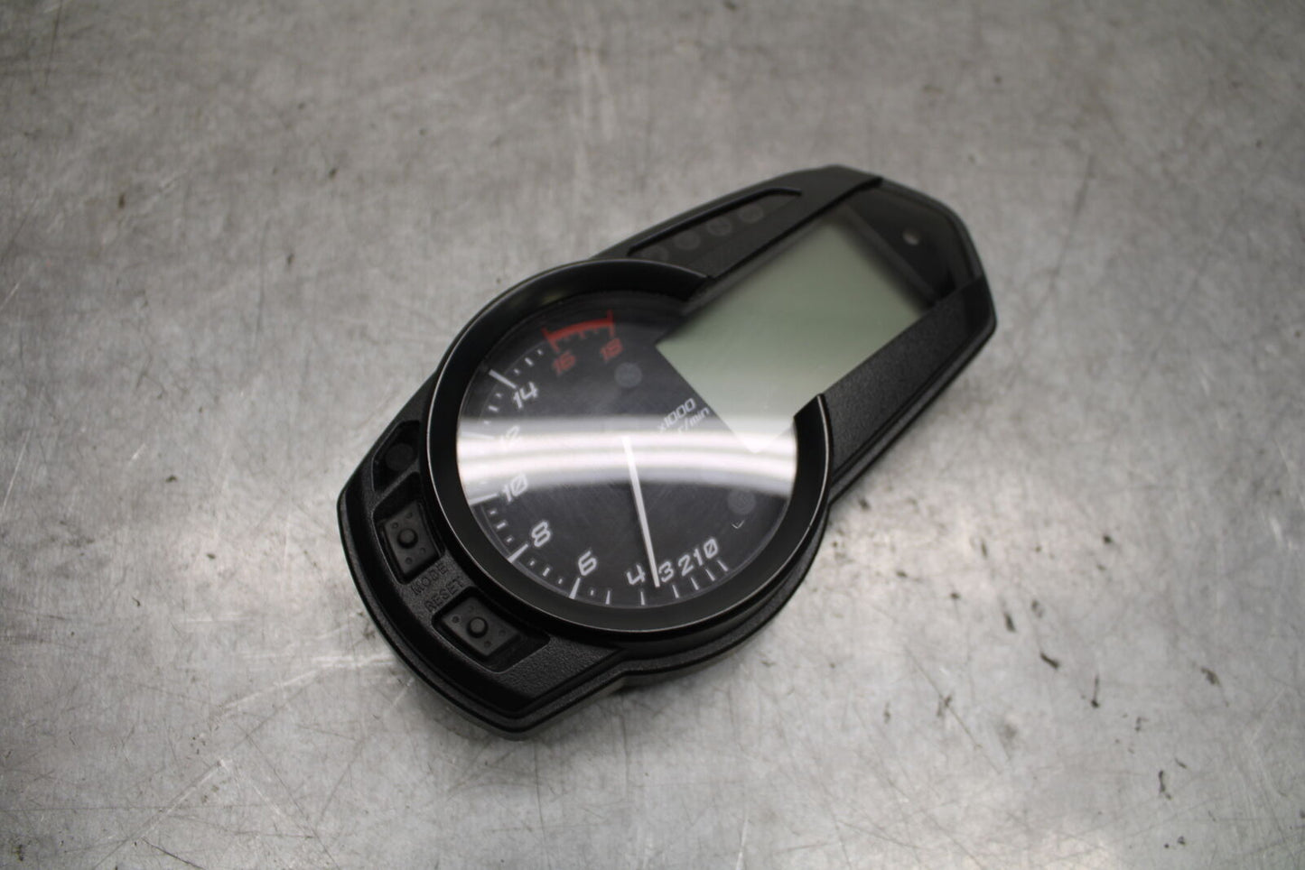 13-18 KAWASAKI NINJA ZX6R SPEEDO TACH GAUGES DISPLAY CLUSTER SPEEDOMETER BB666