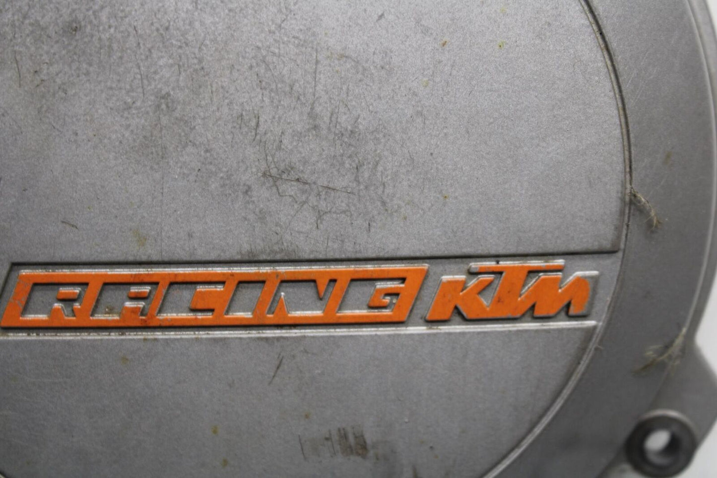 13 KTM 350 SXF ENGINE MOTOR SIDE CLUTCH COVER BB104