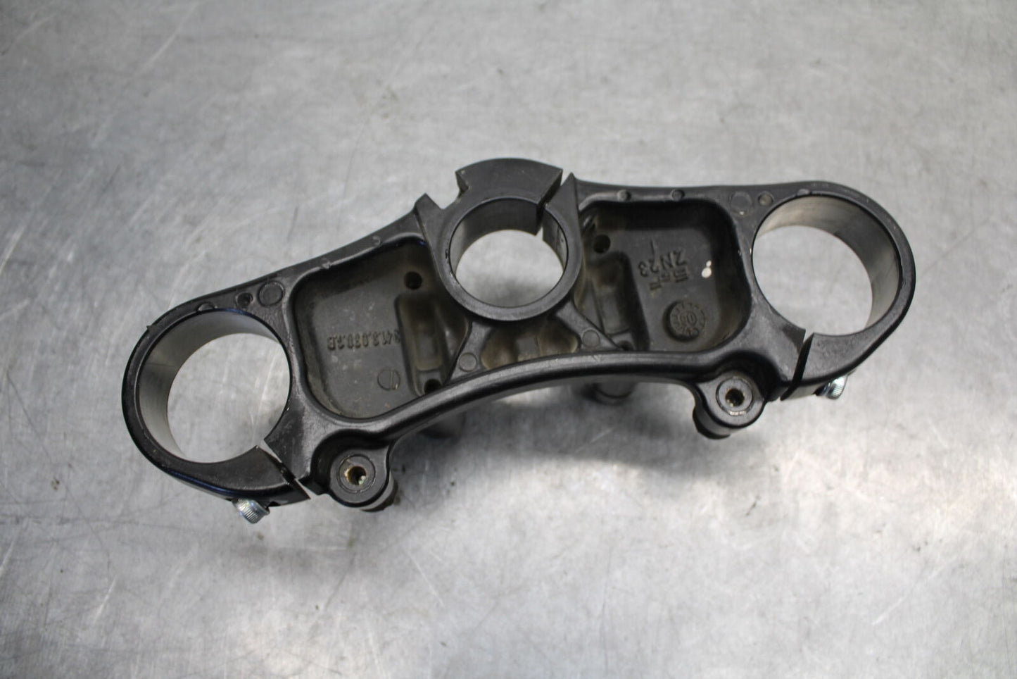 06-07 DUCATI MONSTER 695 FORKS UPPER TRIPLE TREE CLAMP BB674