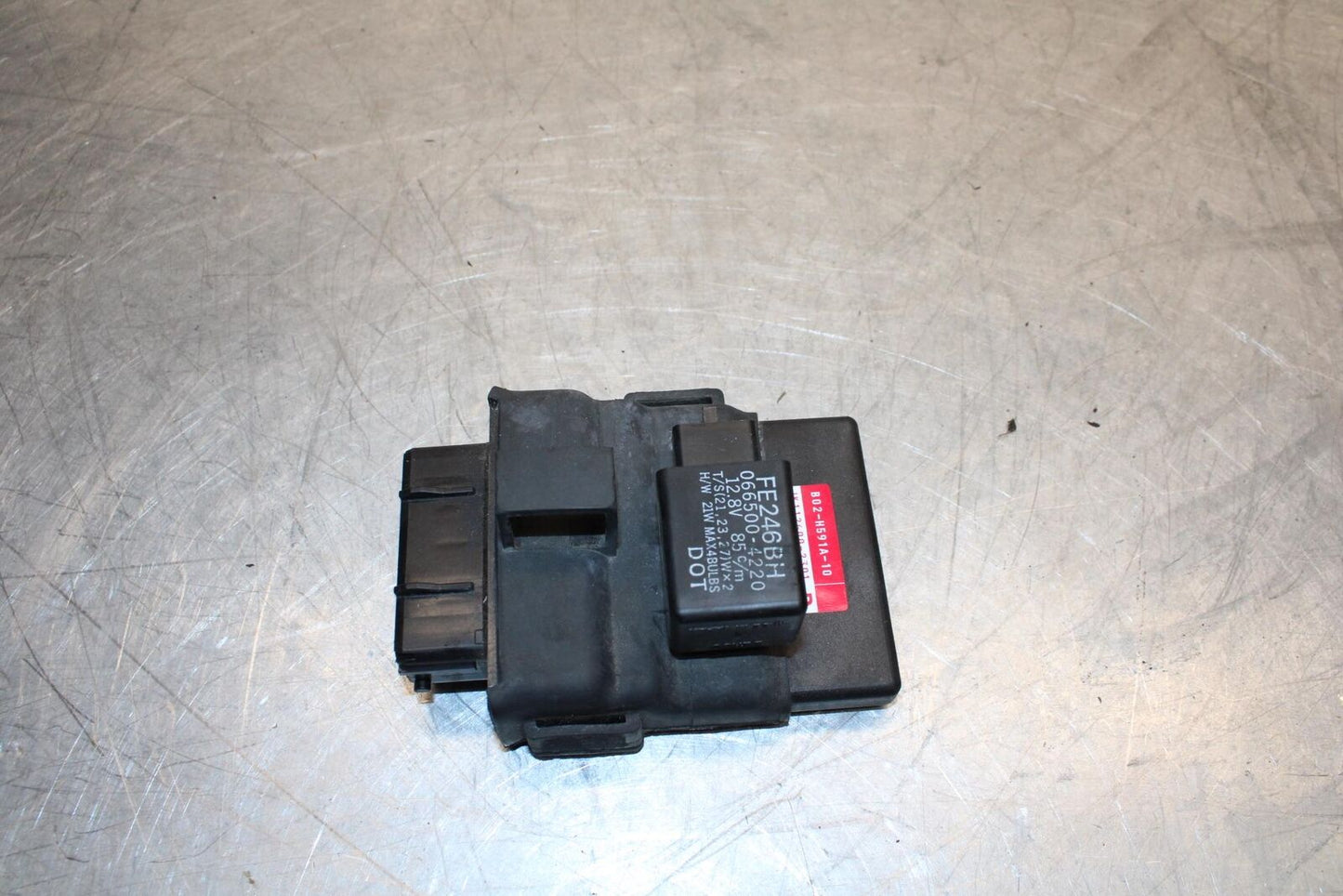 17-18 YAMAHA YZF R3 ECU COMPUTER CONTROLLER UNIT BLACK BOX ECM CDI BB438