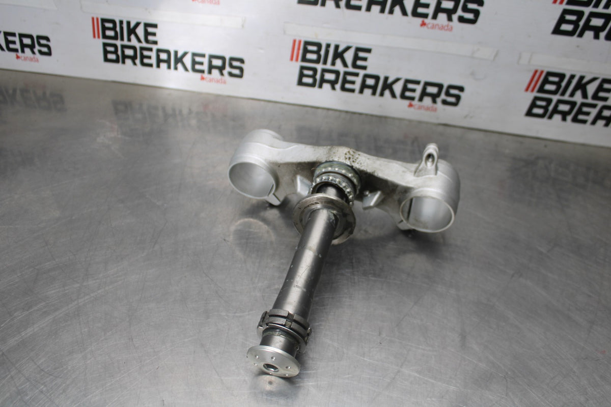 20-23 BMW F900R FRONT FORKS CLAMP LOWER TRIPLE TREE STEM BB923