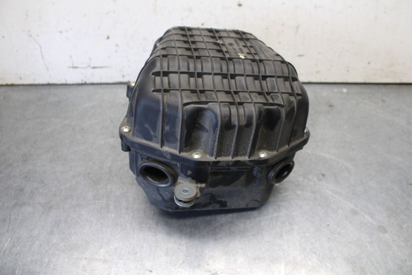 18-23 KAWASAKI NINJA 400 AIRBOX AIR INTAKE FILTER BOX BB679