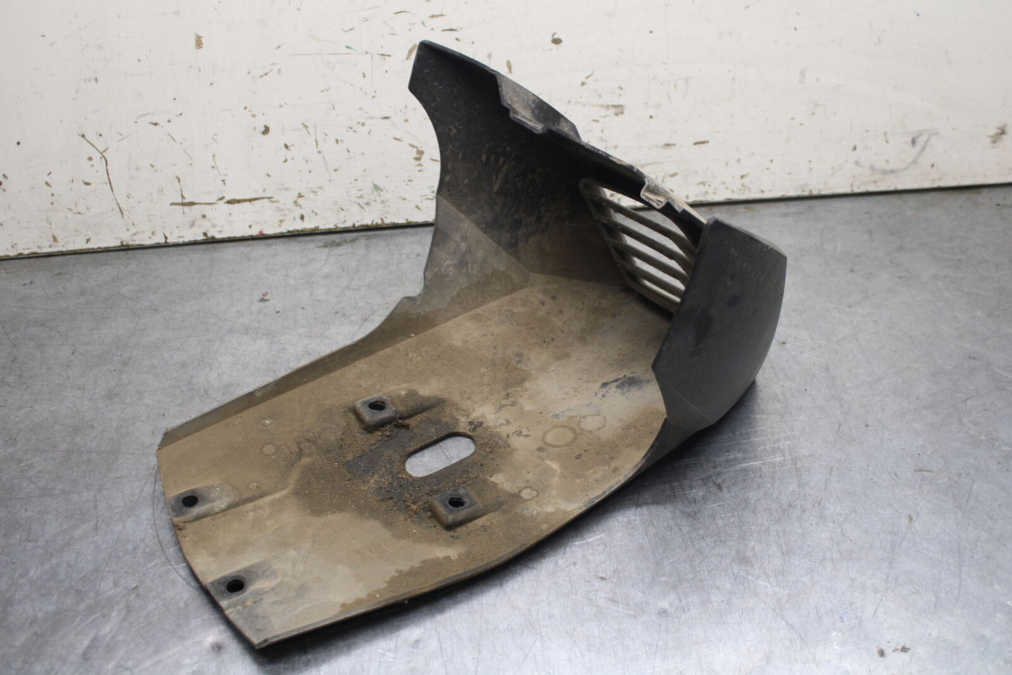 13-16 KTM 390 DUKE LOWER BOTTOM BELLY FAIRING COWL BB748