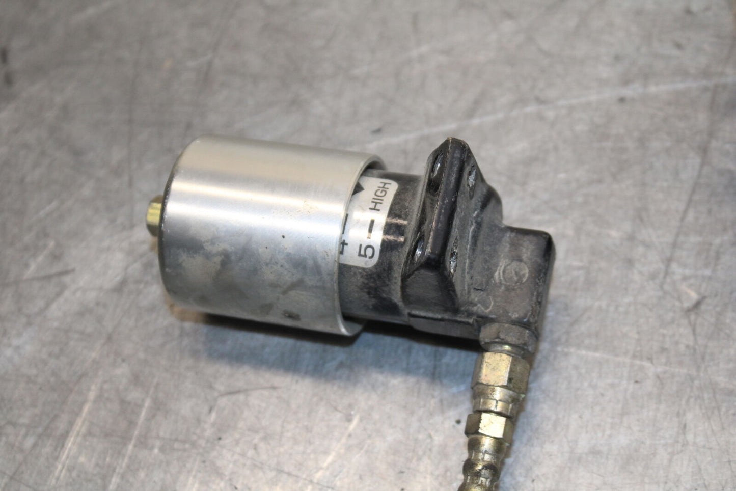 01-06 TRIUMPH TIGER 955I REAR BACK SHOCK ABSORBER SUSPENSION BB693