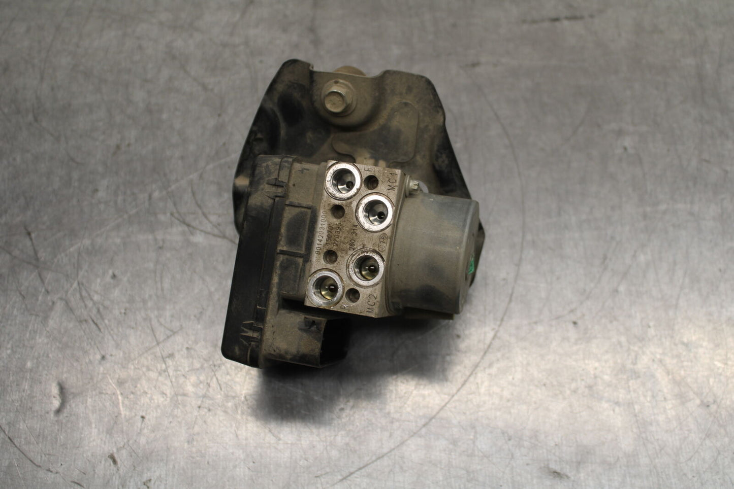 13-16 KTM 390 DUKE ABS PUMP UNIT MODULE BB748