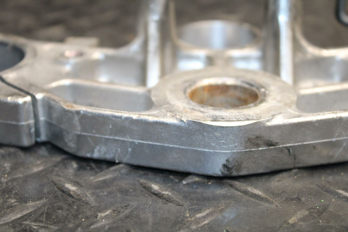 93 KAWASAKI NINJA ZX750L FORKS UPPER TRIPLE TREE CLAMP BB195