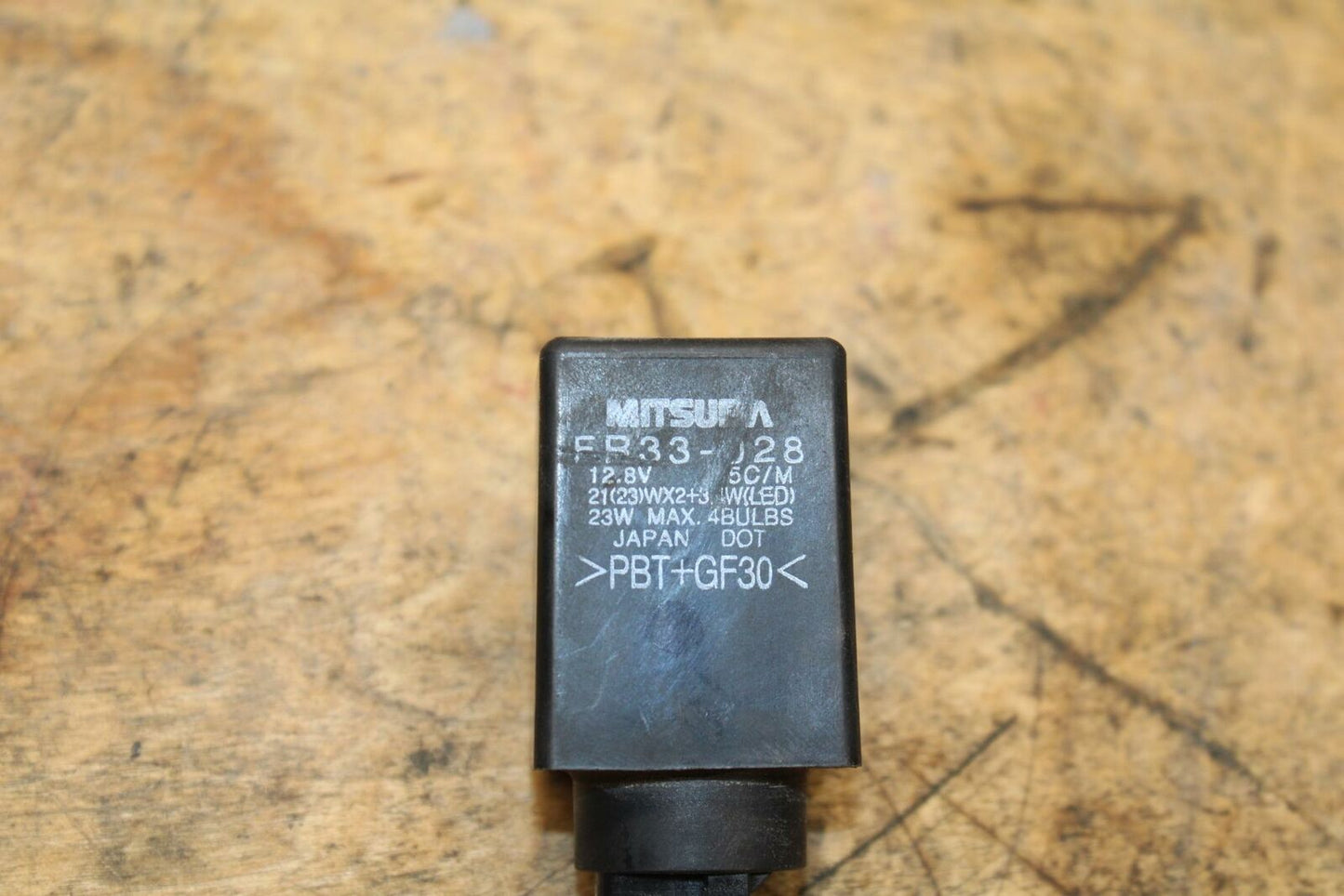 16-18 HONDA CBR500R TURN SIGNAL BLINKER RELAY FLASHER SWITCH BB345