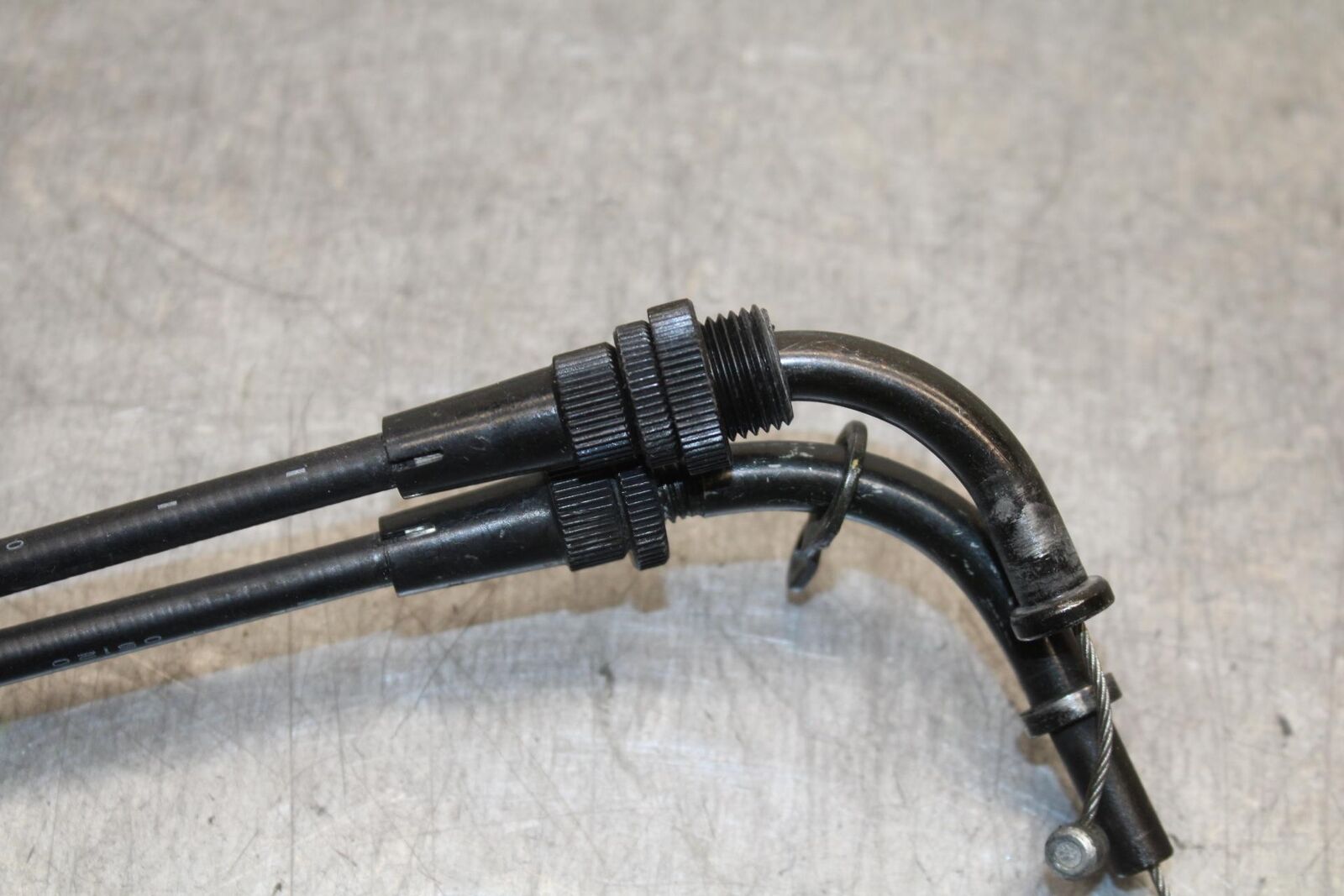 01 SUZUKI GSXR1000 THROTTLE CABLES LINES BB100