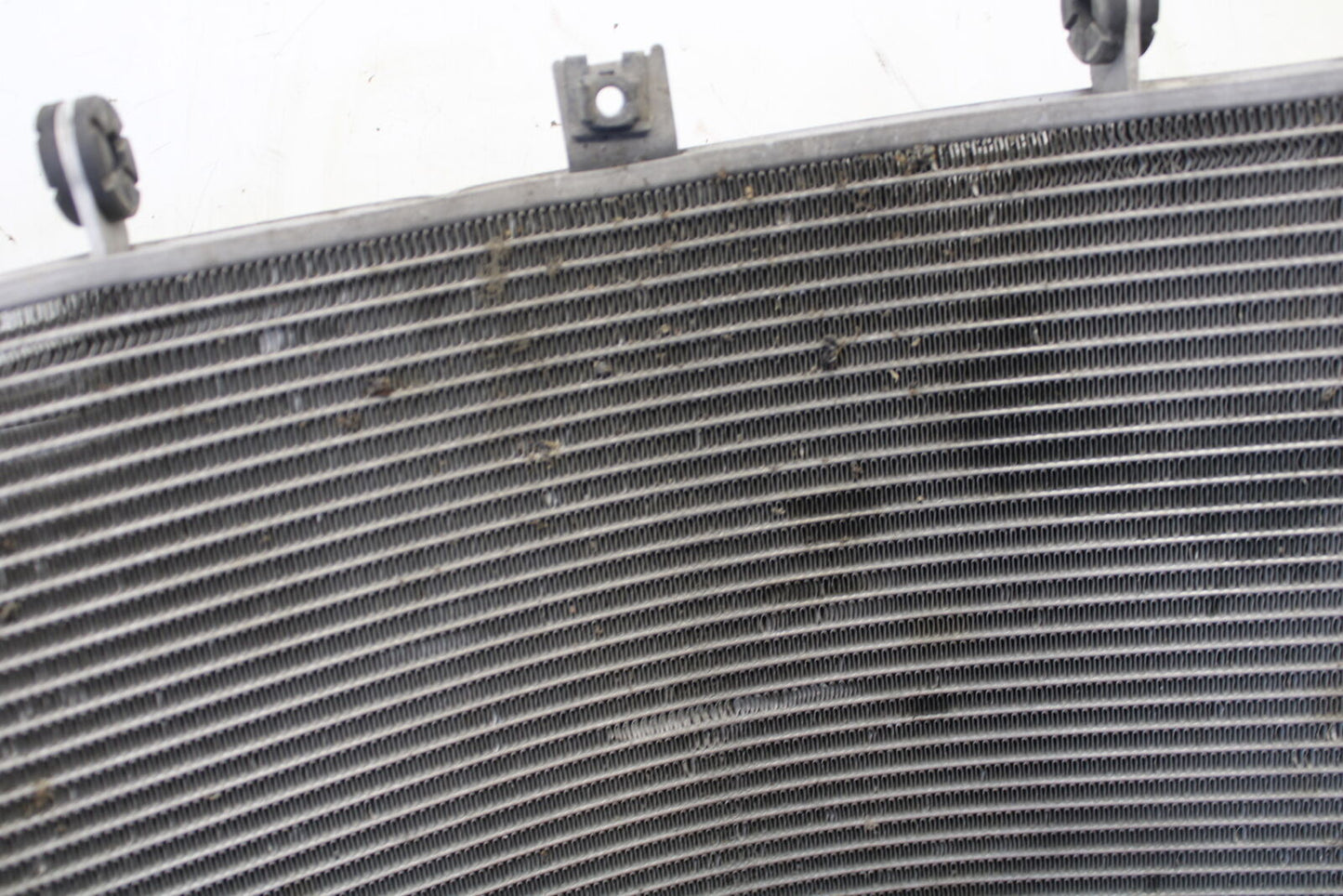 04 SUZUKI GSXR600 ENGINE RADIATOR MOTOR COOLER COOLING RADIATER BB676