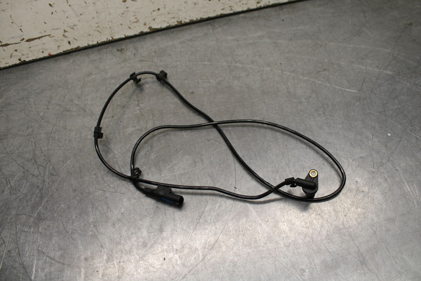 21-24 APRILIA TUONO 660 FACTORY FRONT ABS BRAKE SENSOR BB733