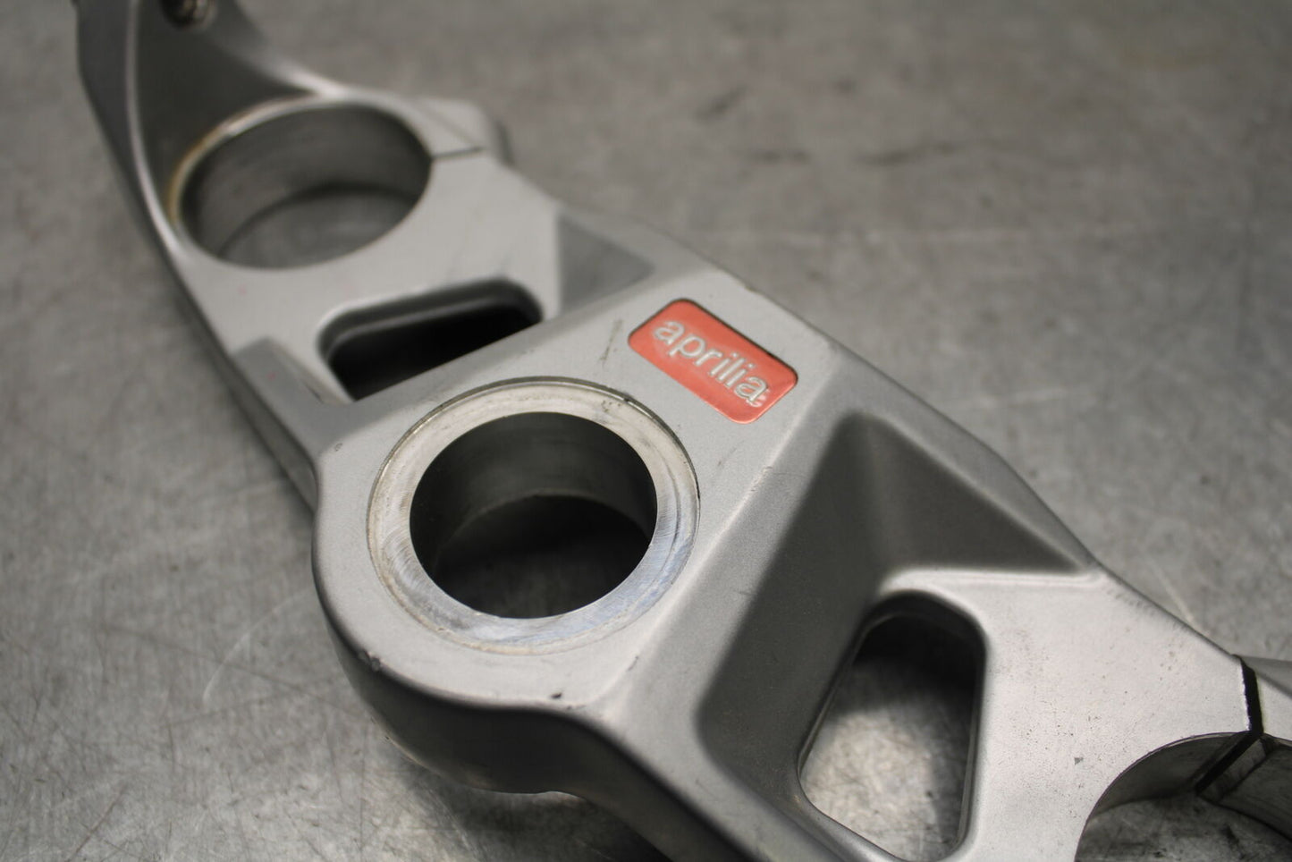 20-23 APRILIA RS660 FORKS UPPER TRIPLE TREE CLAMP BB643