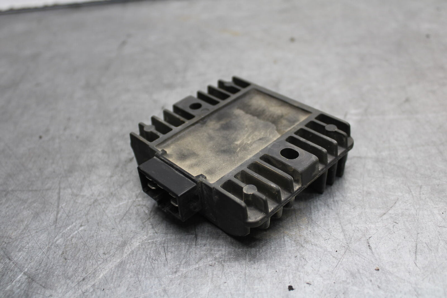 09-15 YAMAHA FZ6R RECTIFIER VOLTAGE REGULATOR BB686