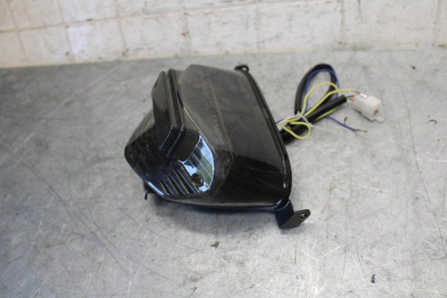 01-02 SUZUKI GSXR750 AFTERMARKET INTEGRATED TAIL TAILLIGHT BACK BRAKE LIGHT BB53