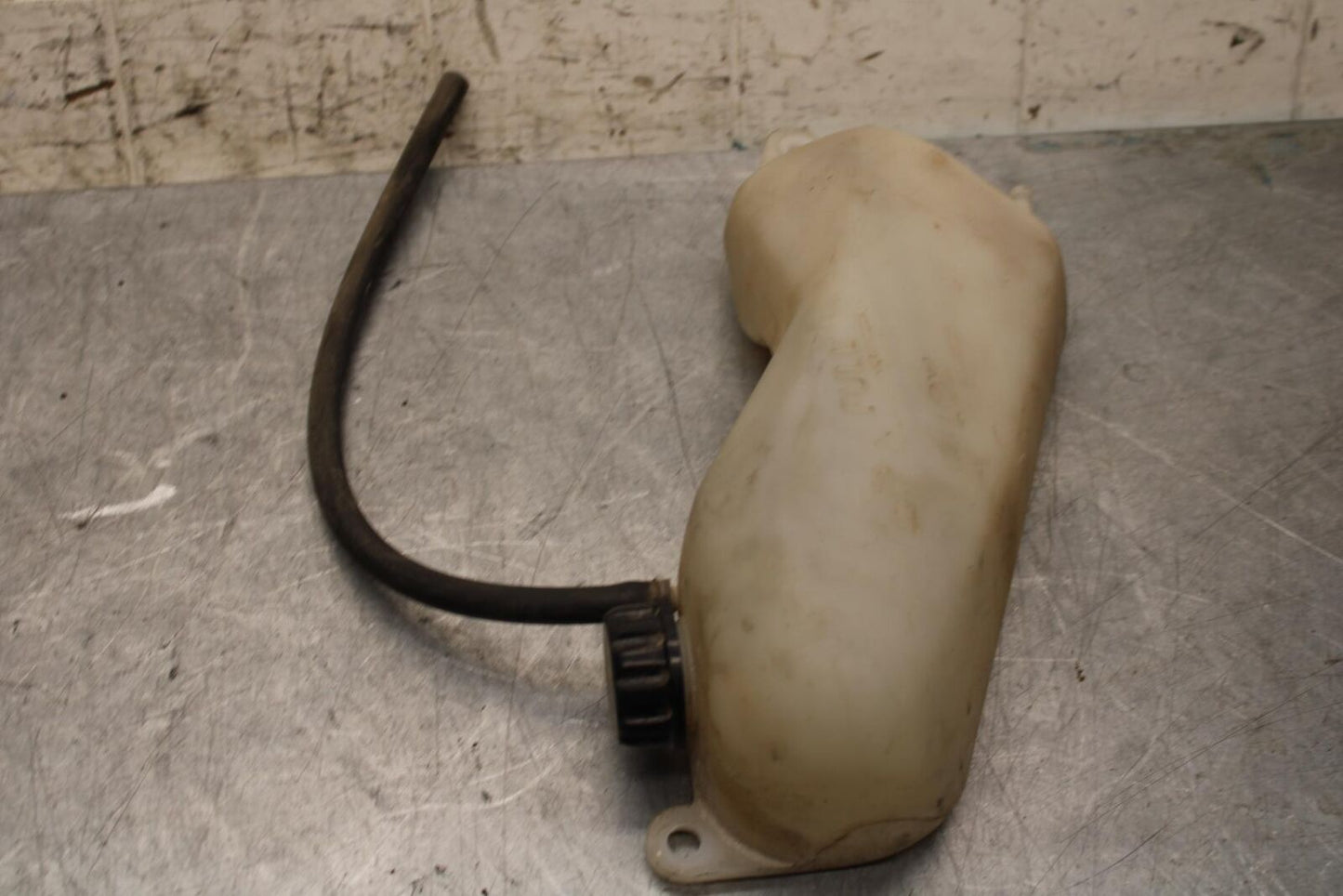 00-01 KAWASAKI ZZR600 COOLANT WATER TANK RESERVOIR BOTTLE BB568