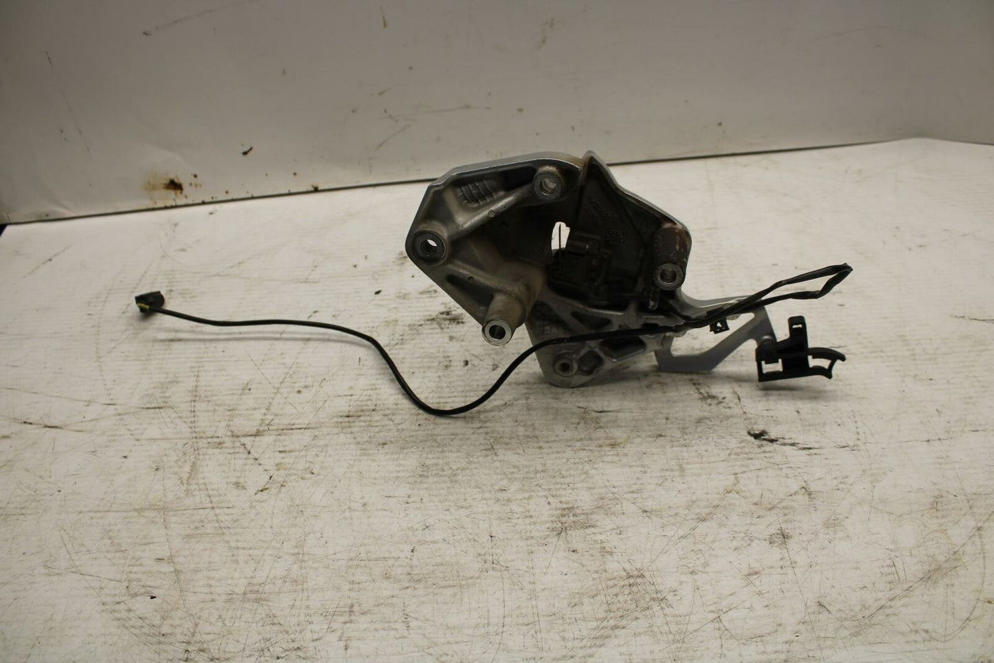 06-12 BMW F800ST RIGHT REARSET REAR SET DRIVER FOOT PEG REST STOP BB291