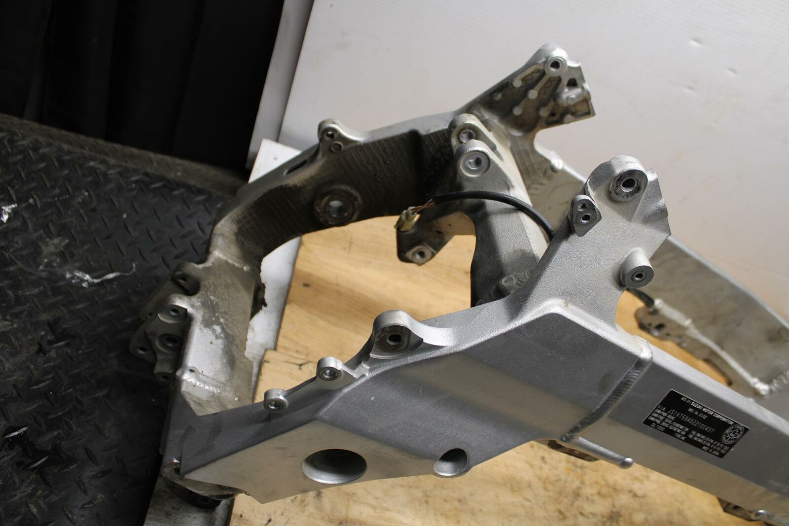 02-03 SUZUKI VSTROM 1000 FRAME CHASSI BB331