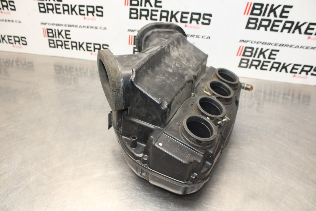 06-07 SUZUKI GSXR 600 AIRBOX AIR INTAKE FILTER BOX BB845