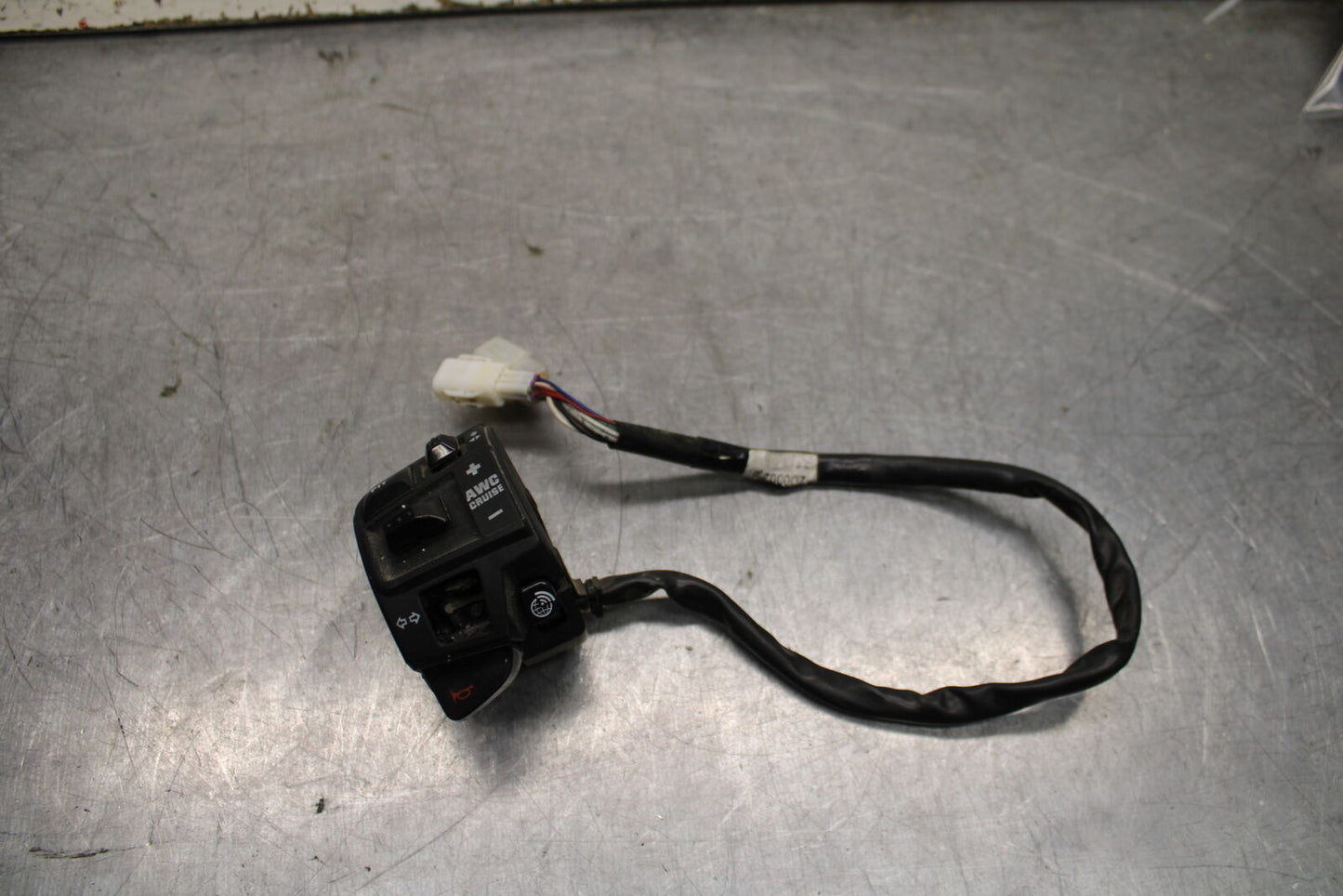 15-19 APRILIA RSV4 RF LEFT CLIP ON HANDLE HORN SIGNALS SWITCH SWITCHES BB611