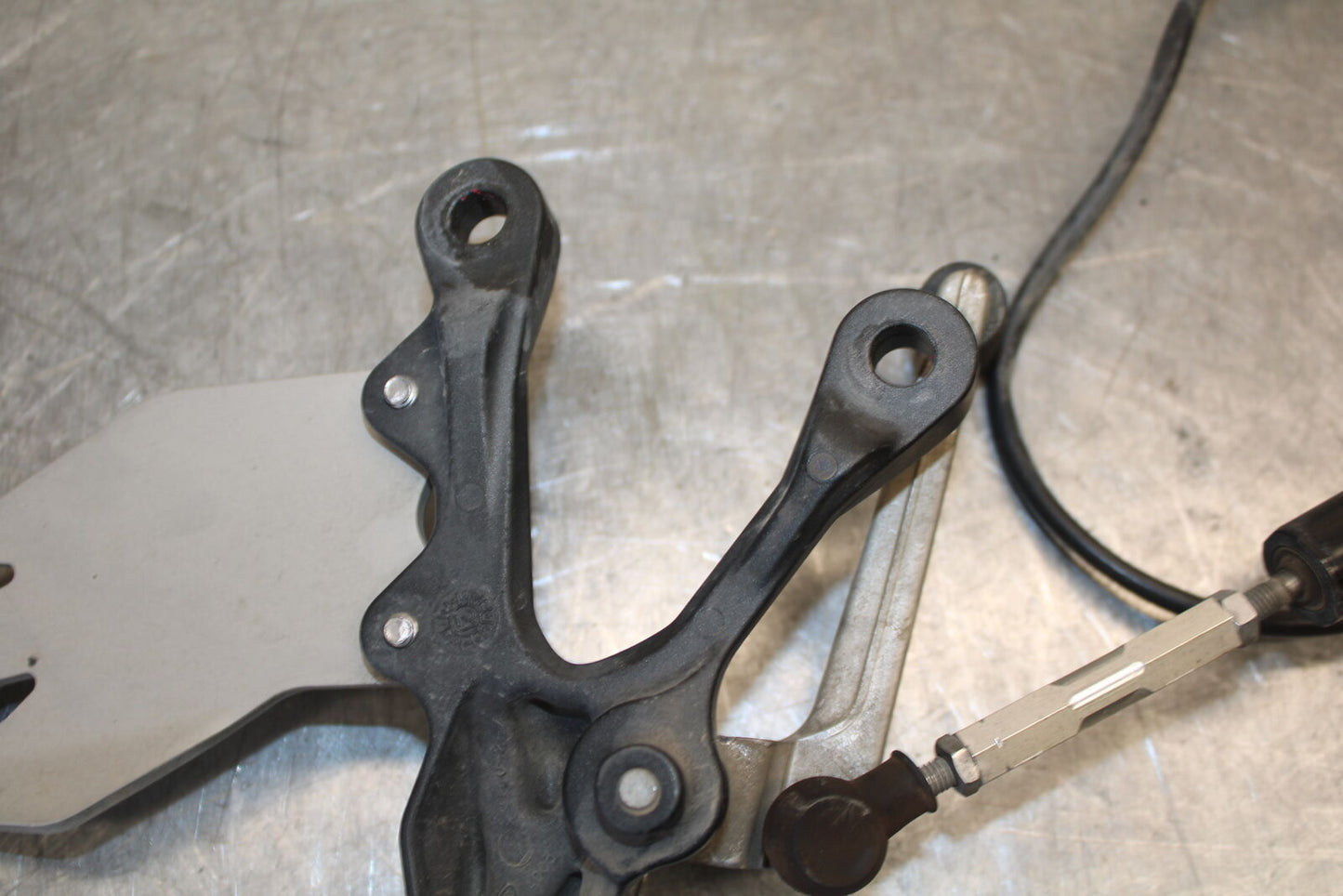 19-23 KAWASAKI NINJA ZX6R LEFT REARSET REAR SET FOOT PEG W SHIFTER BB701