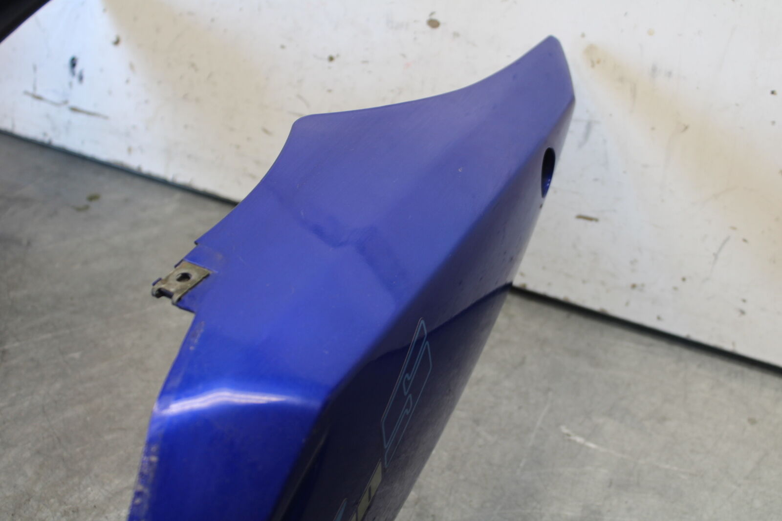 03-07 SUZUKI SV1000S FRONT UPPER NOSE FAIRING COWL SHROUD 94401-16G00-YC2 BB657