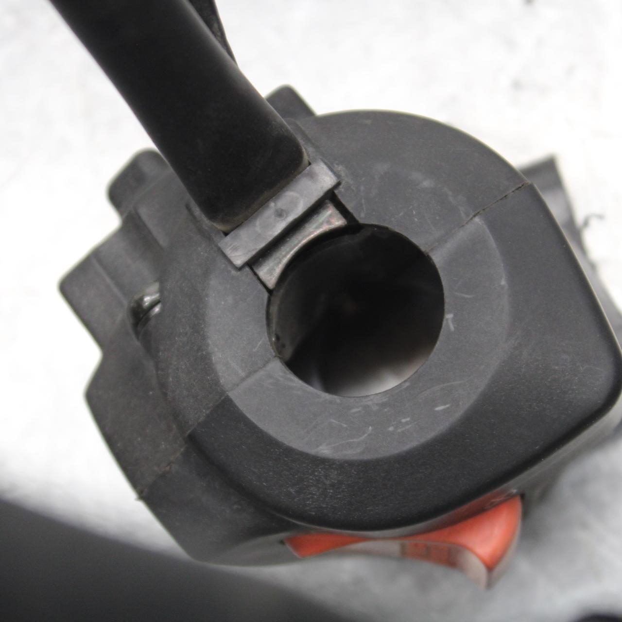 01-06 HONDA CBR600F4I RIGHT CLIP ON HANDLE KILL OFF START SWITCHES BB644