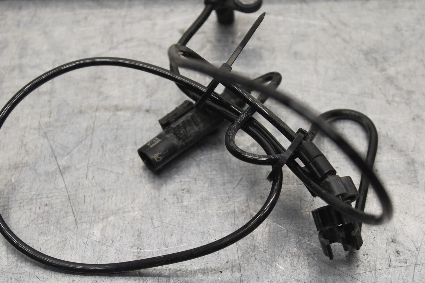 20-23 BMW F900R FRONT ABS BRAKE SENSOR BB603