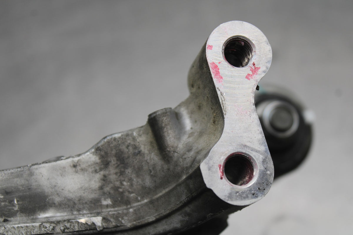 18-26 KAWASAKI Z400 ENGINE MOUNT MOTOR BRACKET BB852