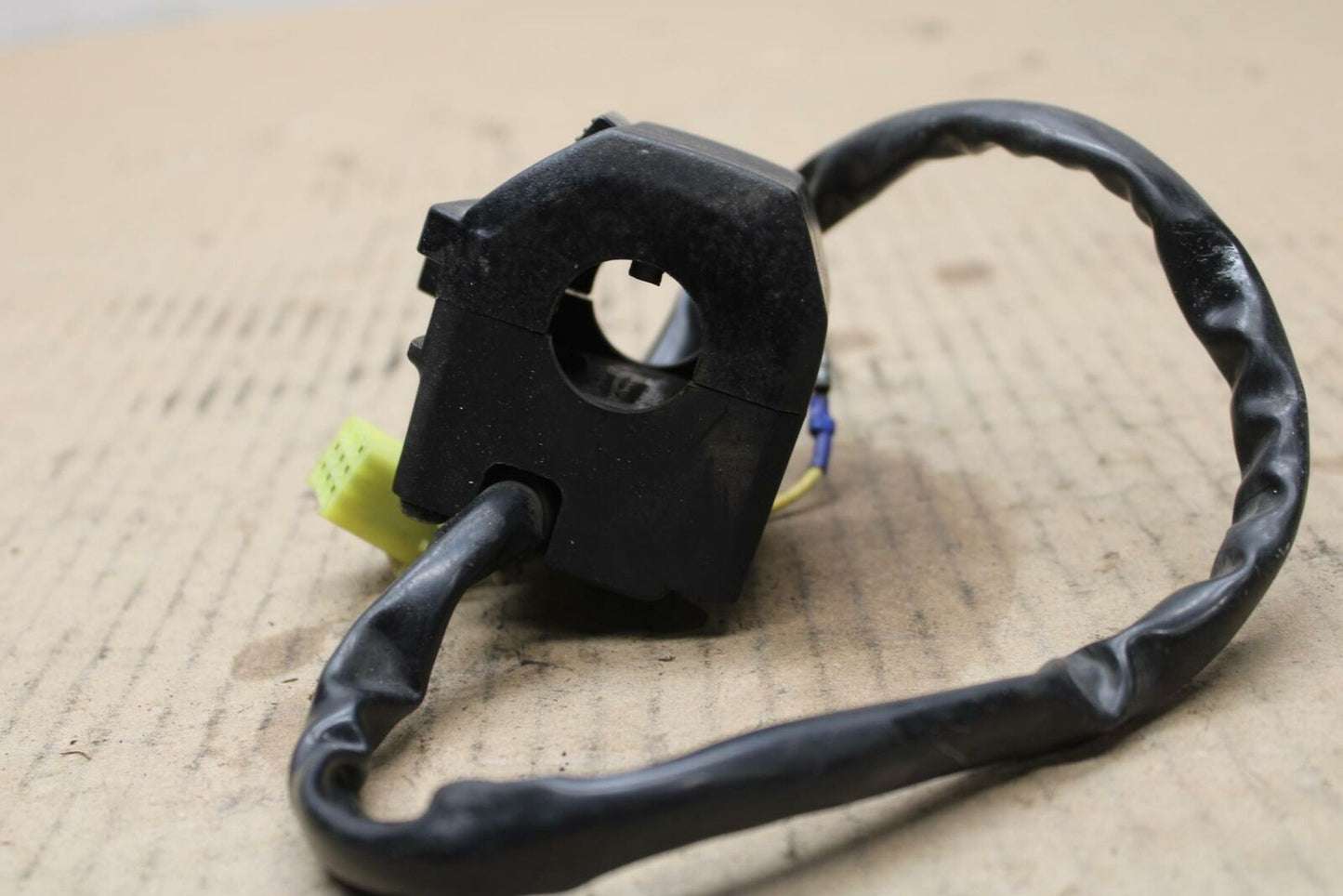 89 SUZUKI GSXR1100 K LEFT CLIP ON HANDLE SIGNALS SWITCH SWITCHES BB02