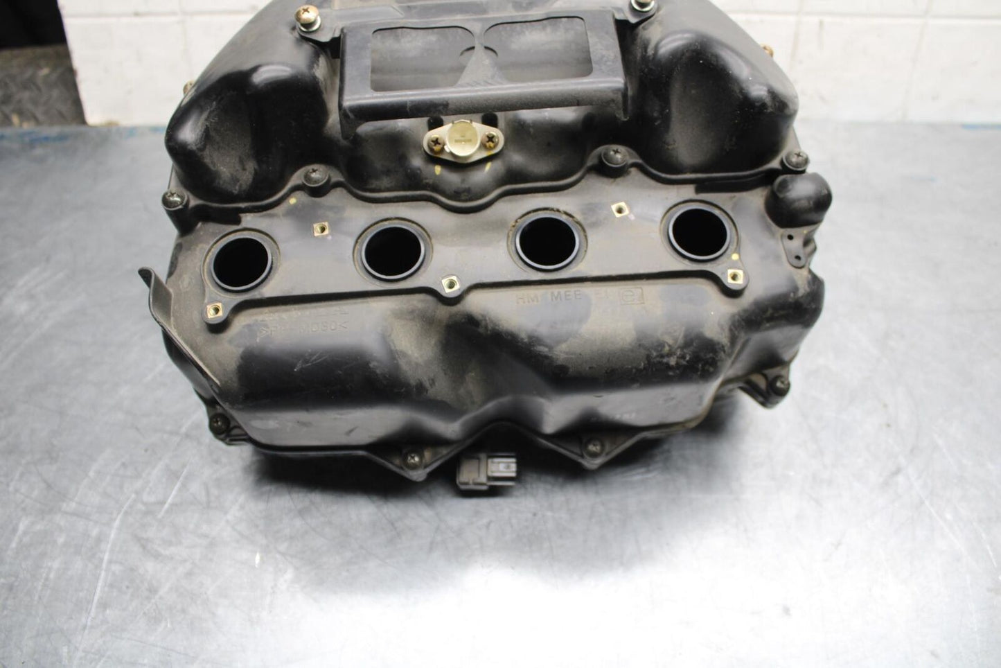 05-06 HONDA CBR600RR AIRBOX INTAKE FILTER BOX 17221-MEE-D00 17231-MEE-670 BB479