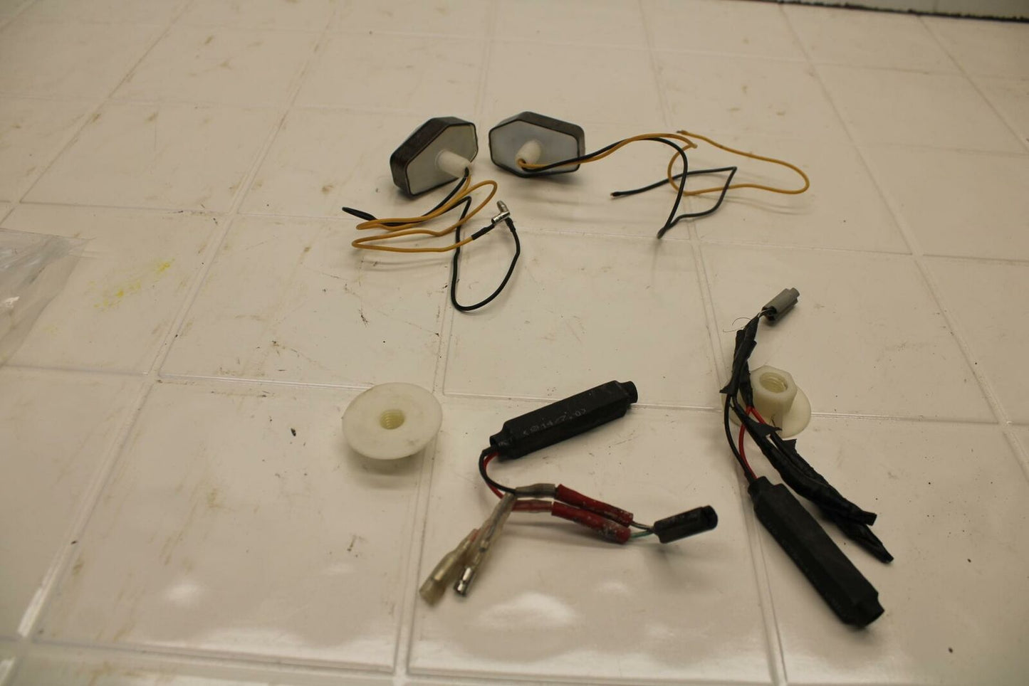 01-02 SUZUKI GSXR750 FRONT LEFT RIGHT TURN SIGNALS LIGHT INDICATORS BB402