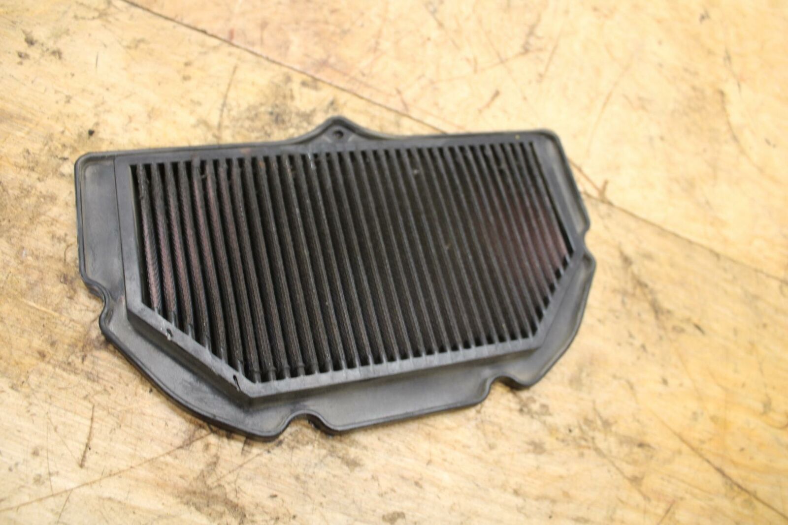 01-03 SUZUKI GSXR600 AIRBOX AIR INTAKE FILTER K&N BB336