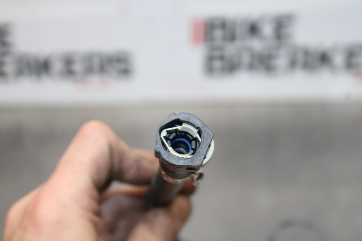 16 APRILIA TUONO V4 1100 FUEL HOSE GAS LINE TUBE PIPE BB905