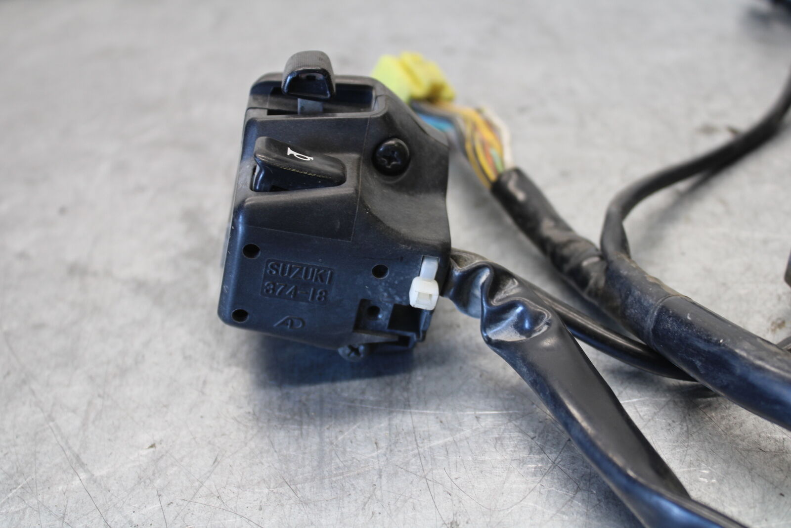 03-07 SUZUKI SV1000S LEFT CLIP ON HANDLE HORN SIGNALS SWITCH SWITCHES BB657